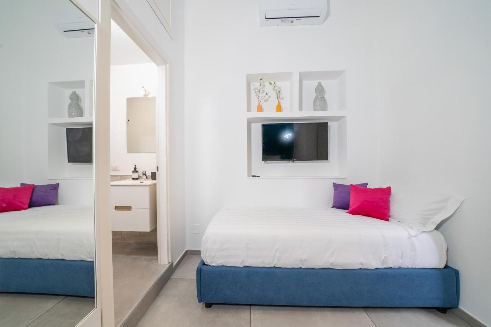 Bovio Boutique Studio Apartment Napoli Esterno foto